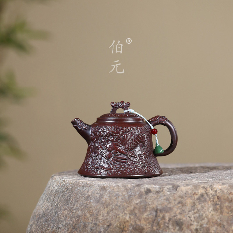 伯元中式紫砂浮雕筋纹荷趣