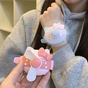 带儿童可爱ktkitty手表小风扇风扇新款 USBhello手腕便捷式 充电猫