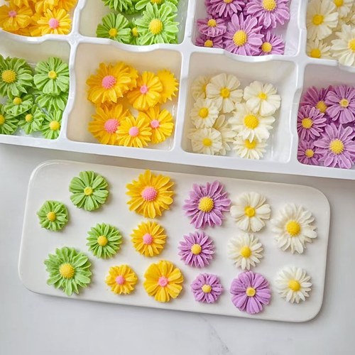 手工巧克力小花提拉米苏蛋糕糖葫芦装饰酒店甜品小雏菊成品烘焙