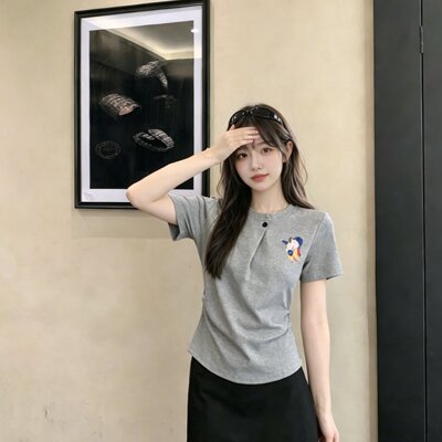 实拍2026夏季大码女装法式设计感短袖T恤女修身收腰气质百搭上衣