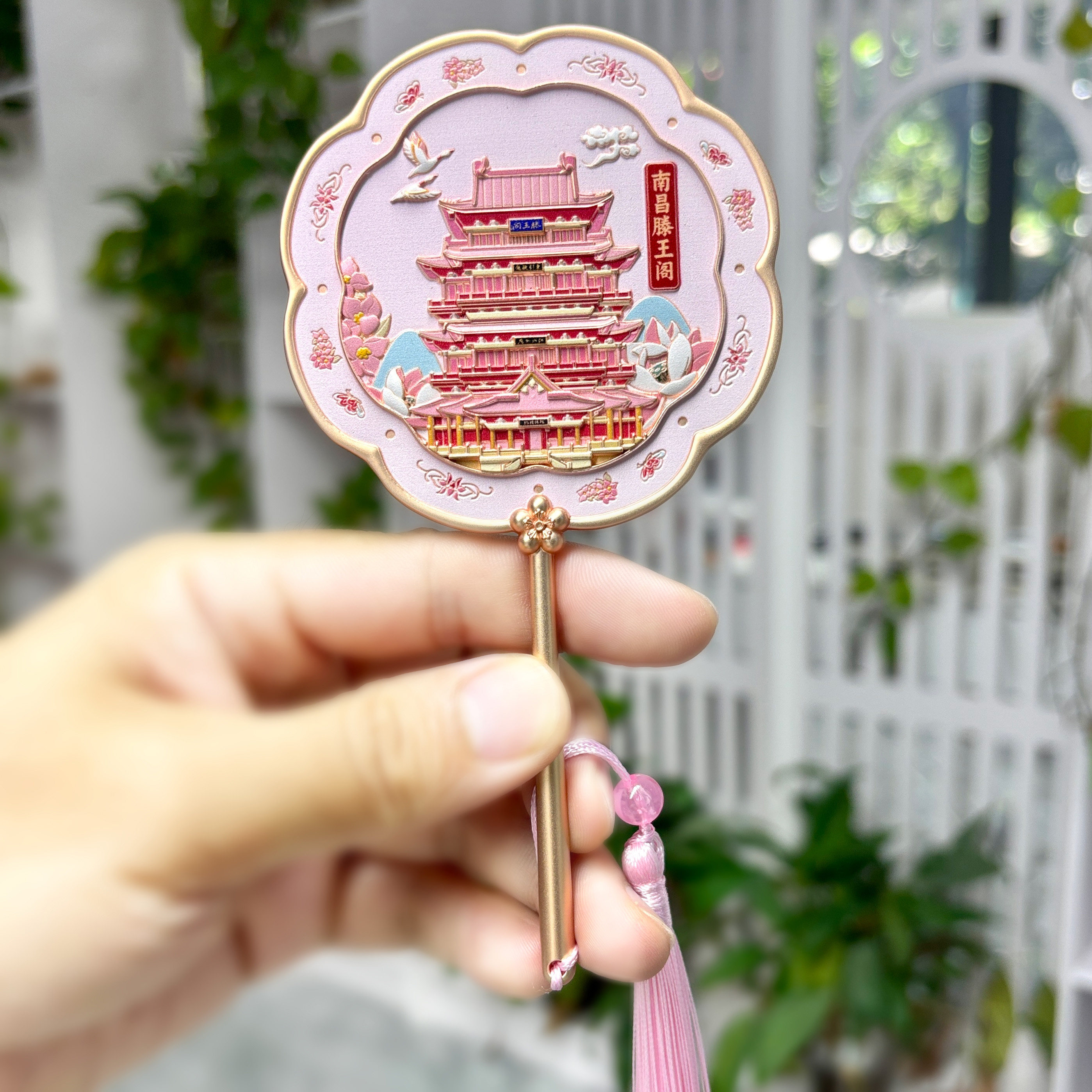 南昌之星滕王阁折叠浮雕手柄化妆镜博物八一纪念馆文创旅游纪念品