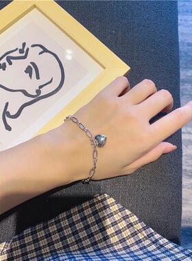 冷淡风朋克复古爱心手链女ins小众设计学生闺蜜简约气质嘻哈个性