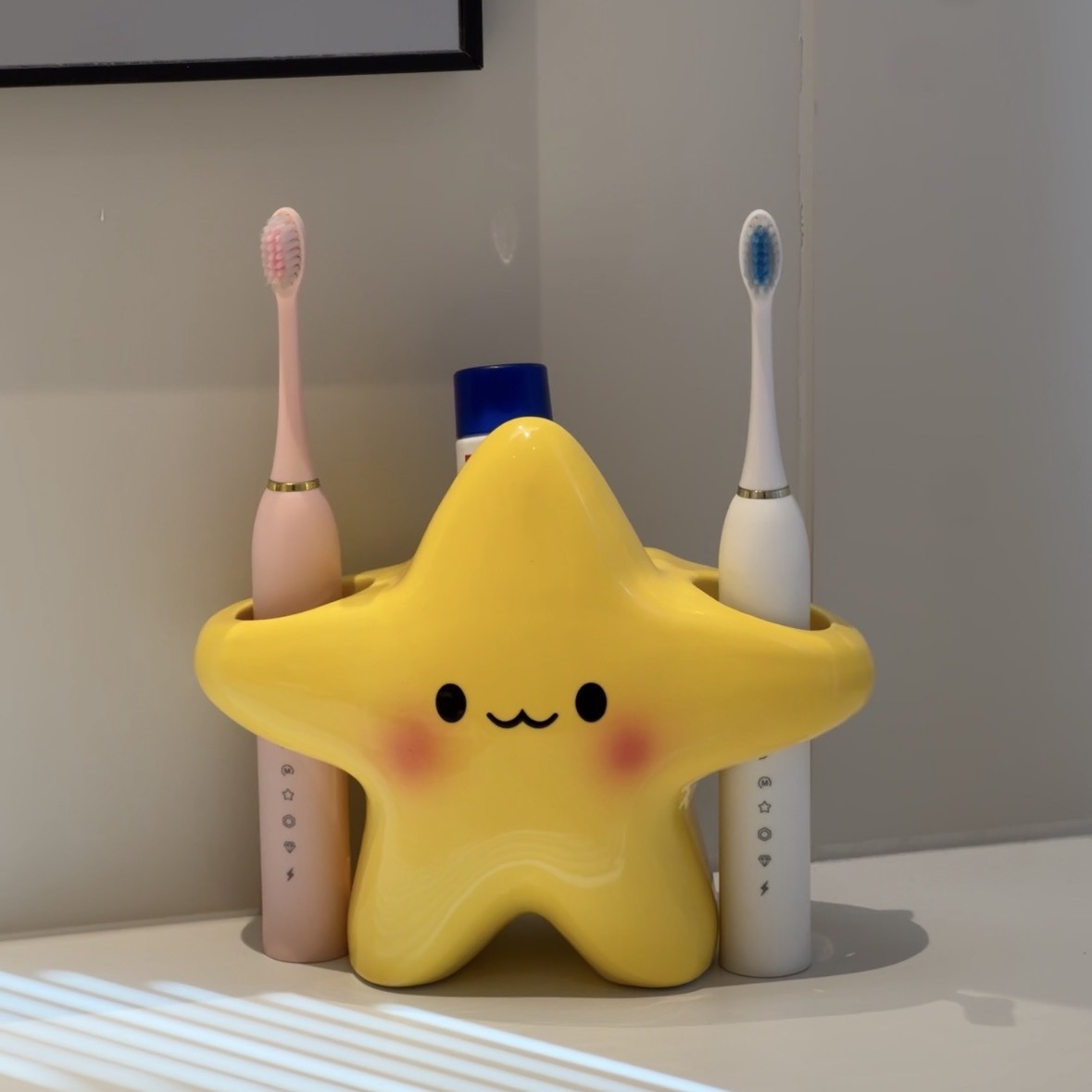 可爱星星电动牙刷架情侣洗漱台卫生间牙膏牙具收纳底座陶瓷置物架
