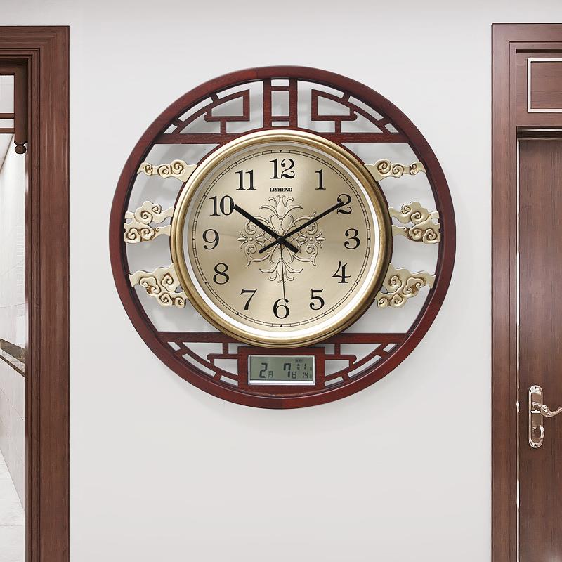 7YX新中式实木挂钟静音客厅装饰家用时钟大气万年历挂表石英