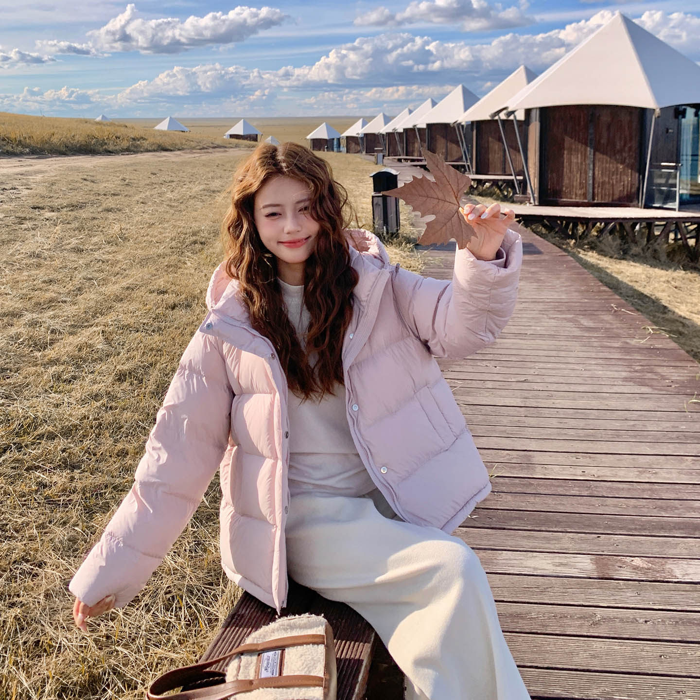 超火短款羽绒服女2025新款小个子高级感三星95绒加厚连帽显瘦外套