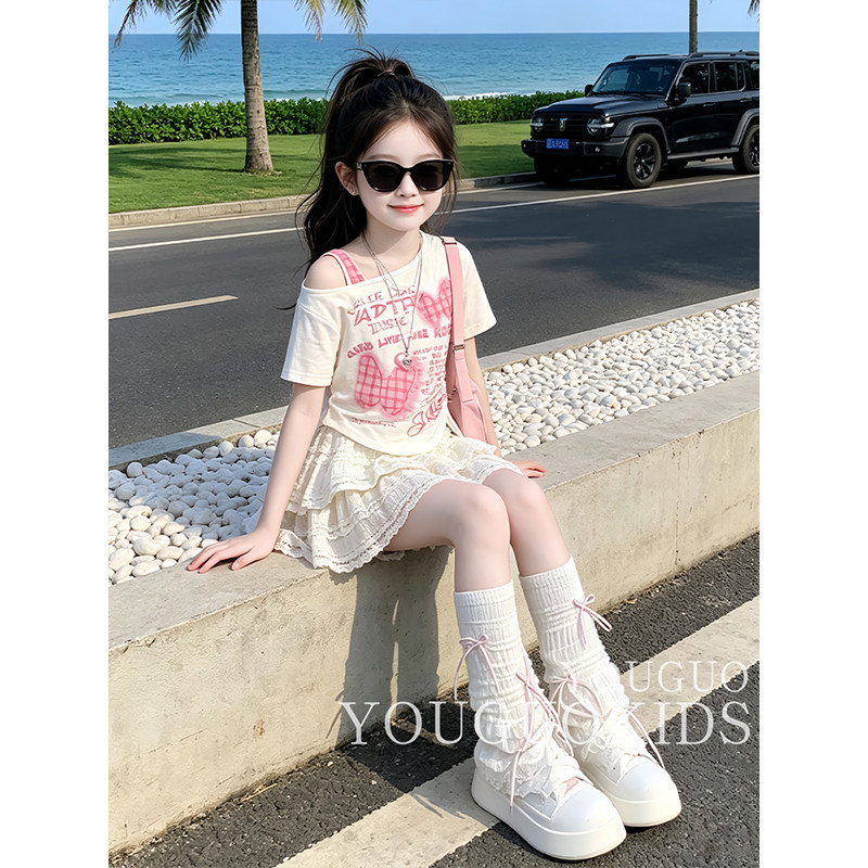 女童连衣裙夏装2026新款洋气儿童时髦斜肩短袖套装女孩夏季蛋糕裙