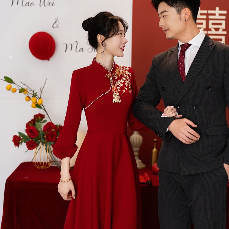旗袍订婚连衣裙中式高级红色女敬酒服新娘回感便结婚礼服长袖门装