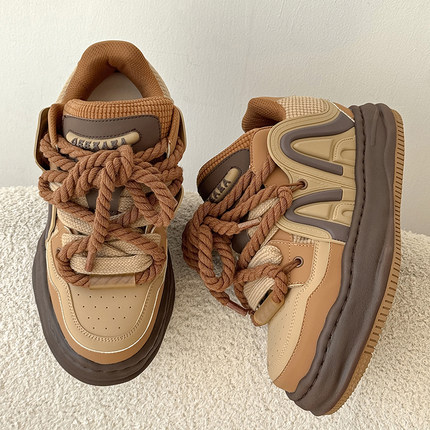 脏辫隐形增高7cm运动休闲鞋子男女厚底百搭板鞋学生面包溶解鞋潮