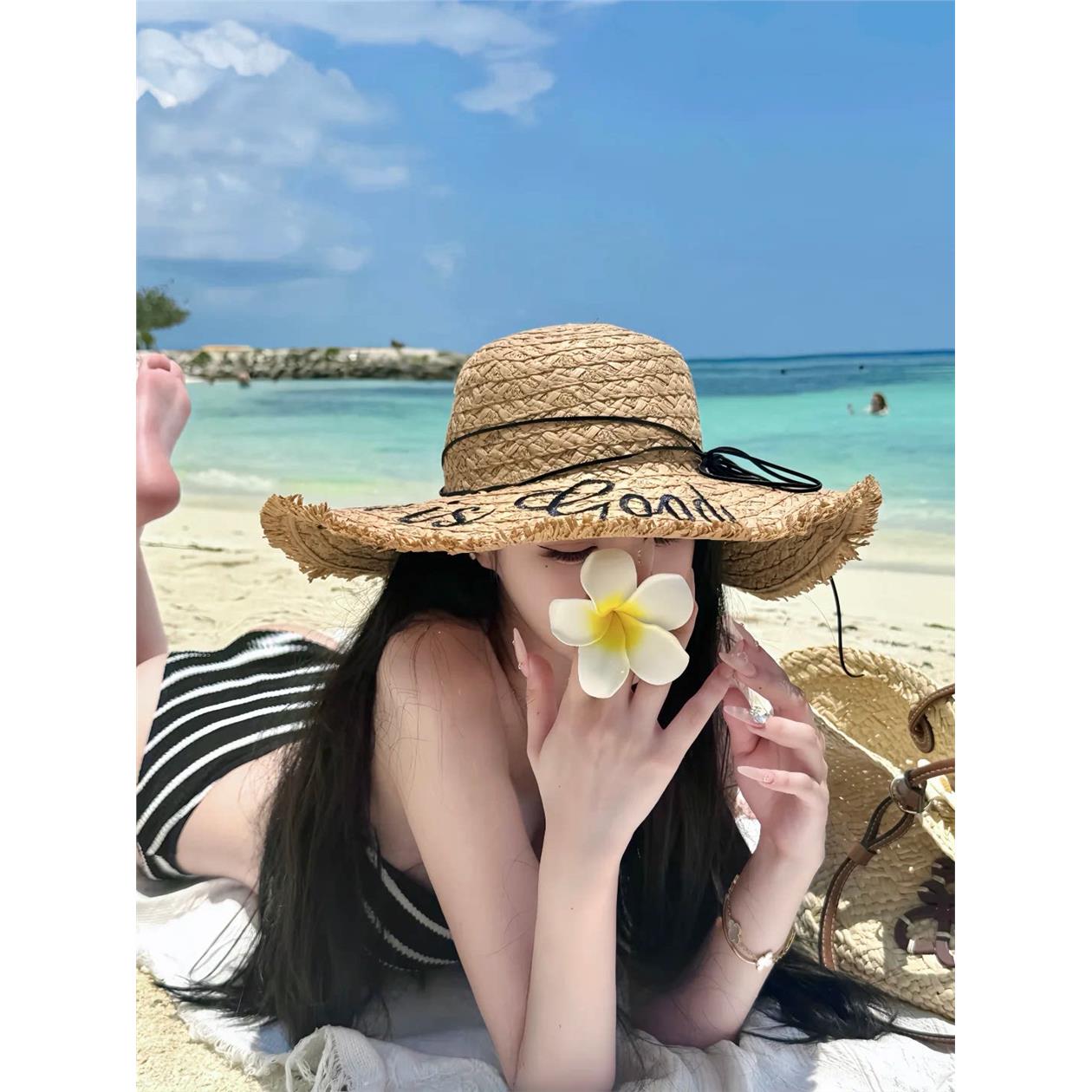 海岛度假刺绣编织草帽女