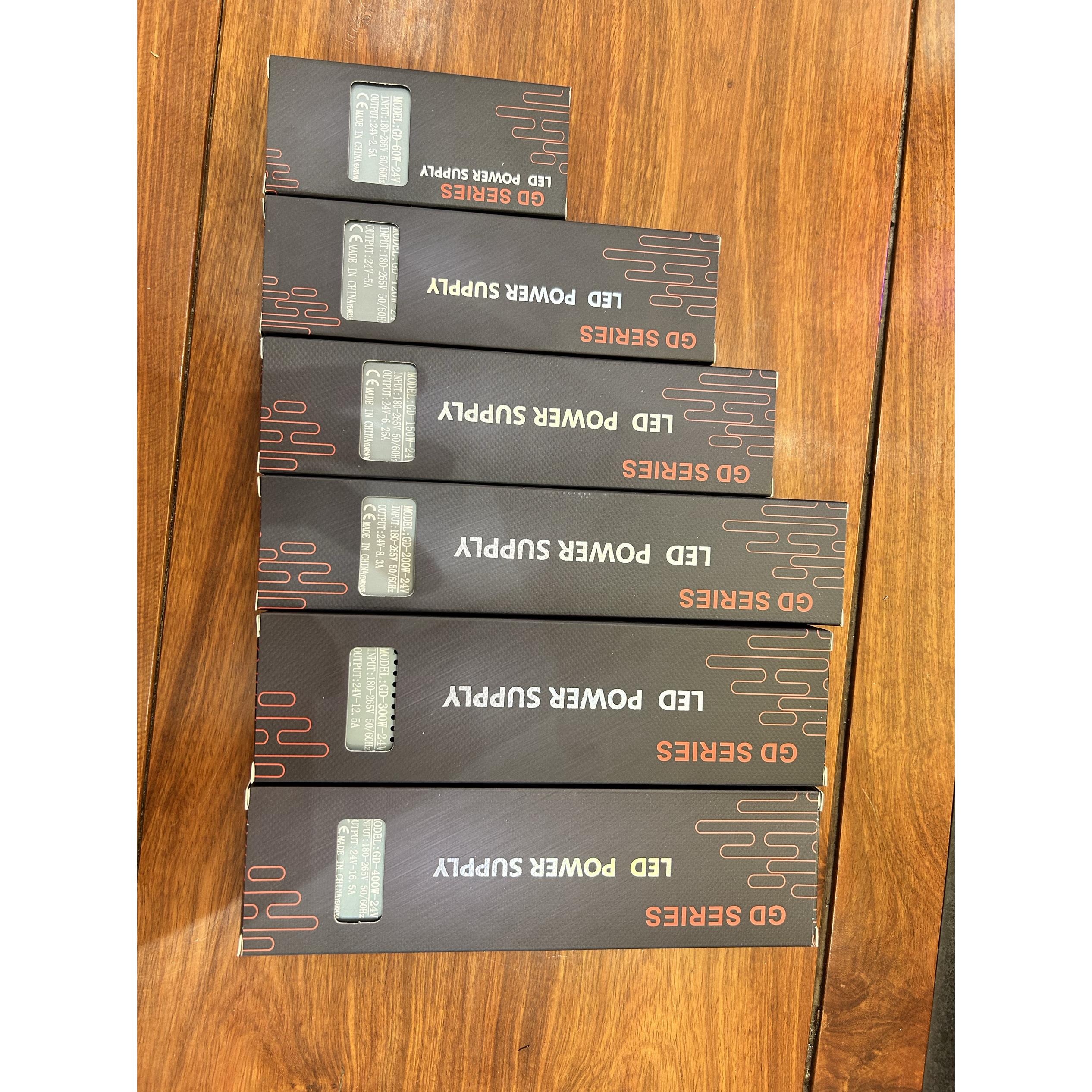 超薄灯箱开关电源220v转24v60w200w300w400w超薄发光字变压器