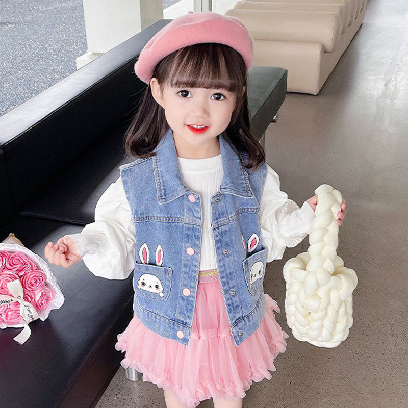2026秋冬女童牛仔韩版卡通马甲