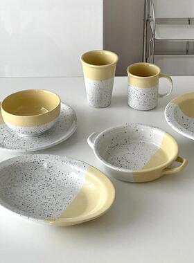 On the table - 奶黄色泼墨拼色陶瓷平盘 汤盘 椭圆盘 5寸碗 水杯