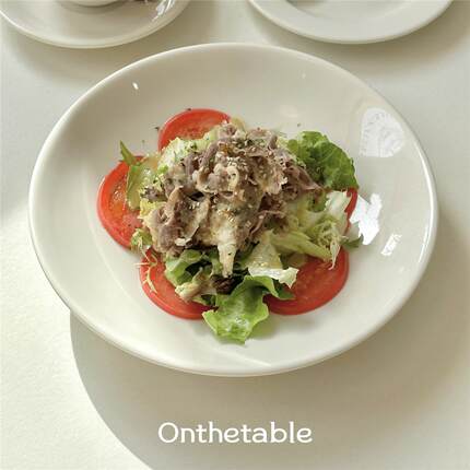 On the table - 乳白系列陶瓷宽口浅汤盘 菜盘 沙拉意面盘 9.4寸