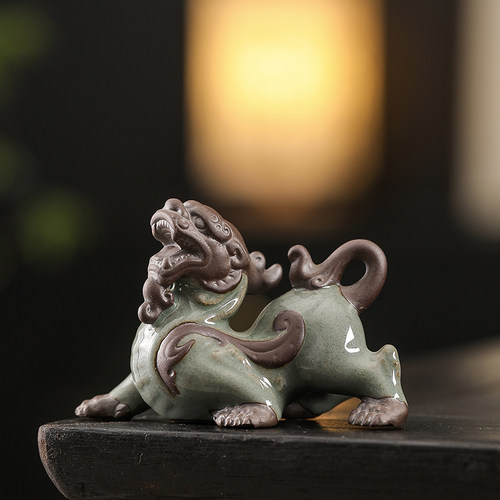 新中式哥窑陶瓷招财貔貅茶宠摆件精品可养开片茶桌茶道茶玩装饰品