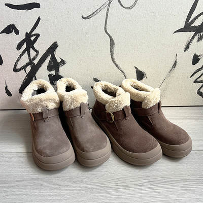 牛反绒羊羔毛牛筋底阔头雪地短靴