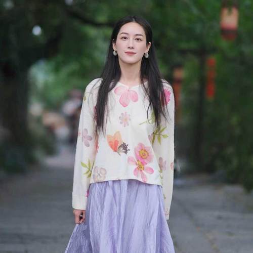 羊毛羊绒蝴蝶花卉印花V领针织衫