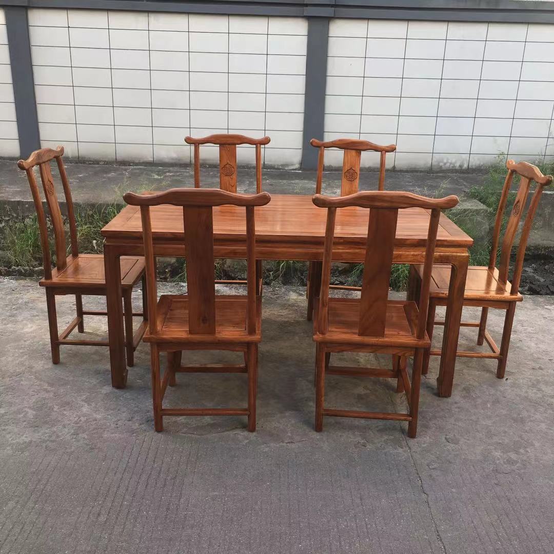 实木餐桌椅饭店桌椅组合长方形餐桌餐厅家用中式仿古桌椅樟木卡座