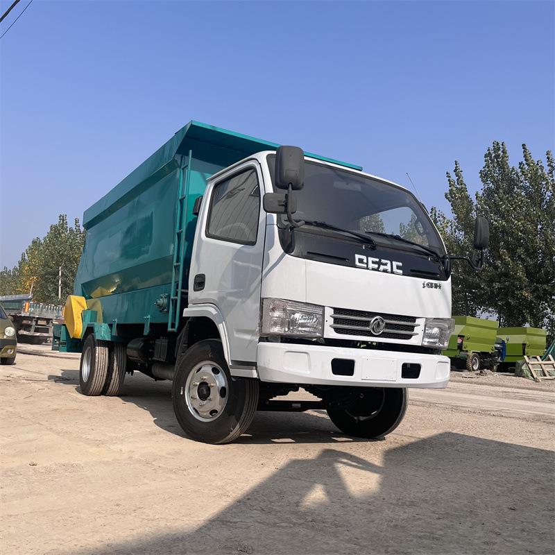 新能源电动方羊圈草料投料车干湿两用柴油动力方四轮轻卡撒料车
