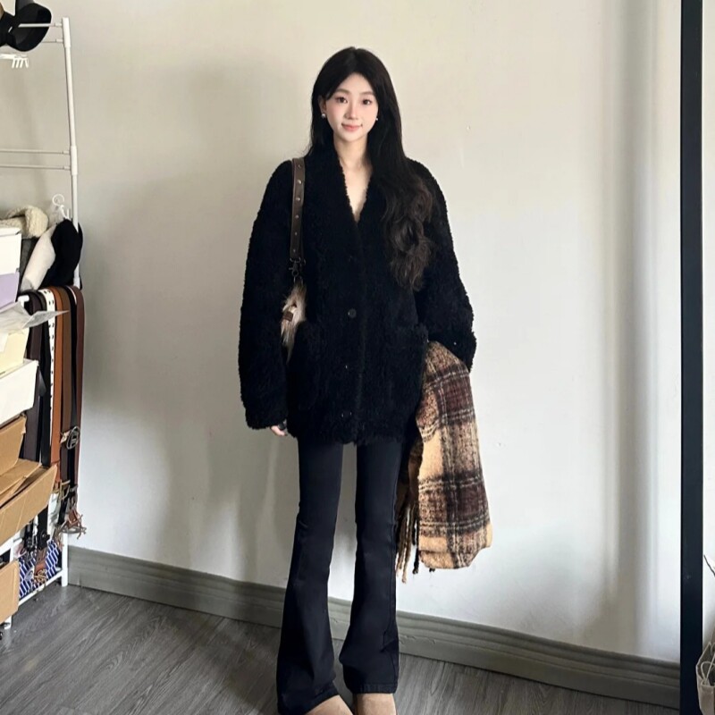 韩系慵懒风黑色开衫毛衣女春冬季新款时尚气质仿羊羔毛绒长袖外套