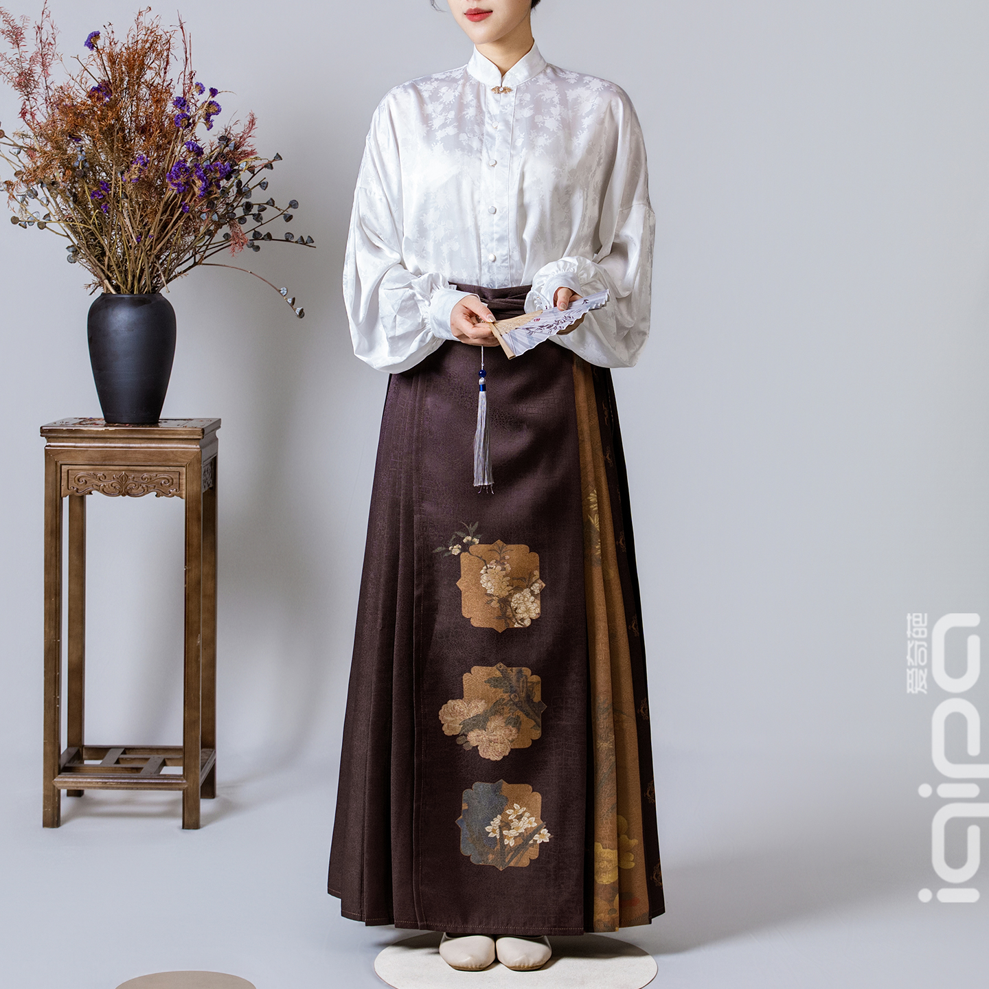 花卉元素马面裙新中式2025新款