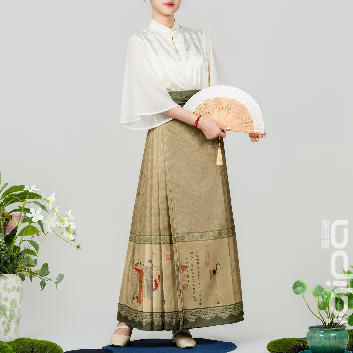 爱奇葩iqipa 贵妃上马图轻奢高端马面裙女新中式气质汉服半身裙