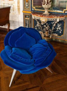 北欧设计师玫瑰花瓣椅玻璃钢创意客厅服装店异形花朵休闲沙发椅