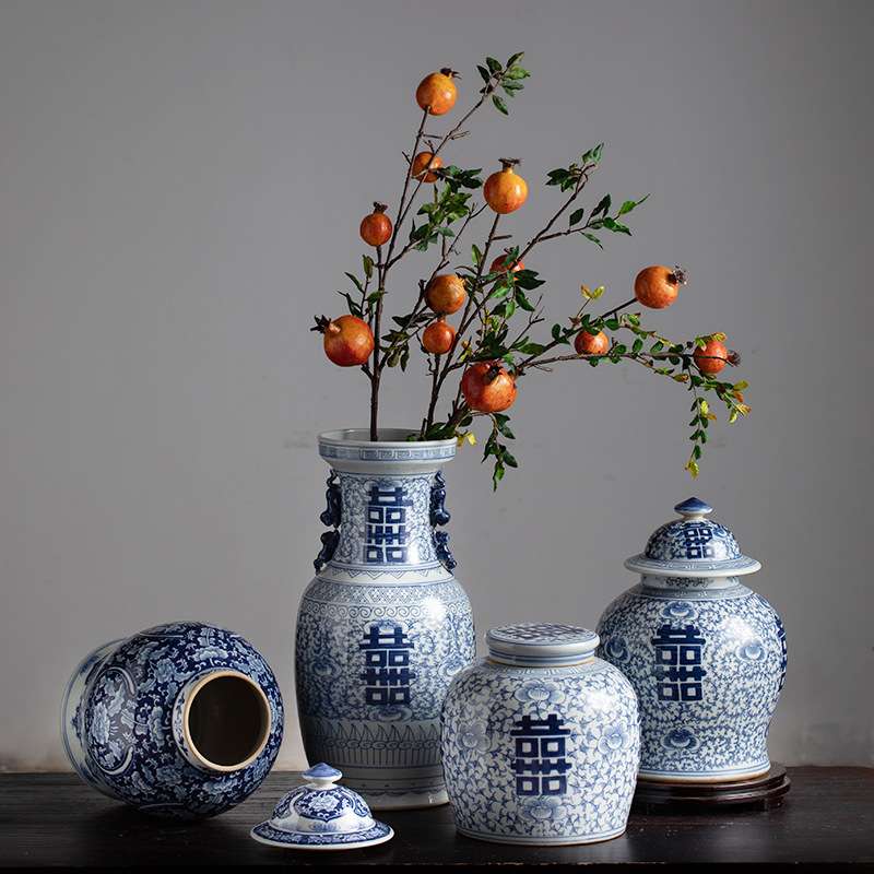 景德镇青花喜字花瓶 家居客厅青花瓷装饰品 插花瓷器中式陶瓷摆件