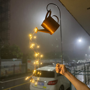 跨境亚马逊LED庭院装 饰摆件铁艺花洒水壶灯太阳能草坪地插夜灯