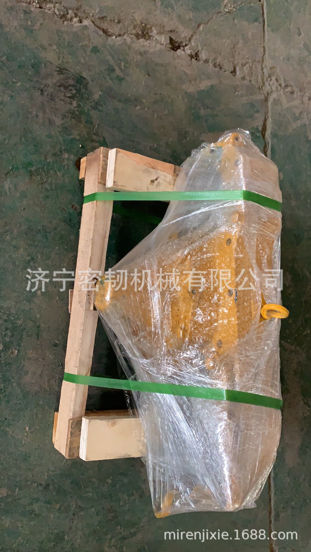 推土机全车配件分动箱总成175-38-C1000