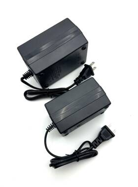 变4压器220V转110V175550W3000W50W110转22旅行电源转换插头