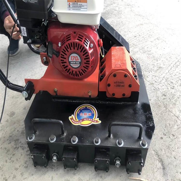 人行路砖振动平板夯手扶式汽油平板夯路面施工机械压实振动夯