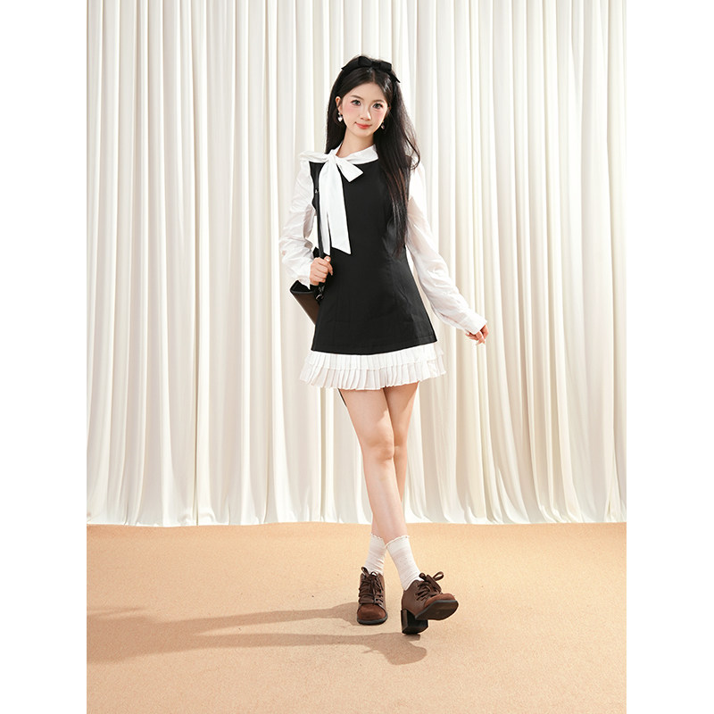 法式系带小香风长袖连衣裙女高级感千金风假两件衬衫收腰百褶短裙