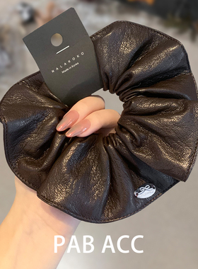 韩国复古简约甜酷高端超质感纯色软皮金标肥肠圈弹力不伤发圈头绳