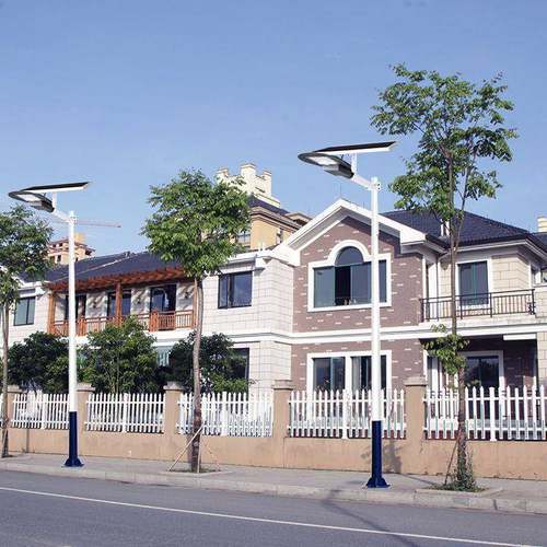 太阳能路灯光控高亮配光100W户外新农村防水一体光伏LED宝扇路灯