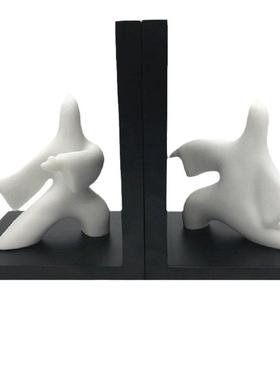 现代简约家居饰品老人书房树脂工艺品书档桌面电视柜摆件