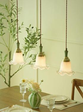 长条水晶璃玻厨房吧台NPM餐厅法式奶一油风绿色复古字艺术计设师