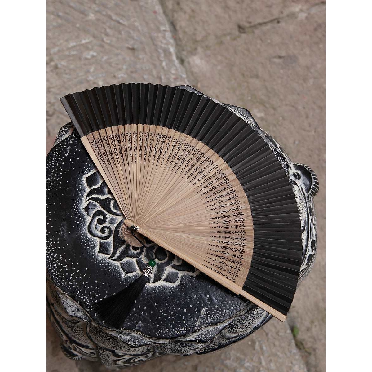 宣纸扇子 空白色折扇可书画老竹扇双面扇黑色复古风把玩流苏7寸扇