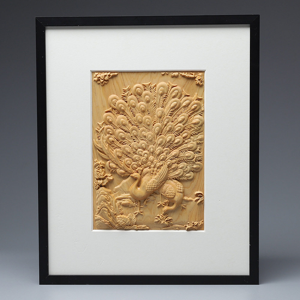 崖柏新中式孔雀开屏挂画客厅玄关装饰画浮雕画现代壁画餐厅工艺品