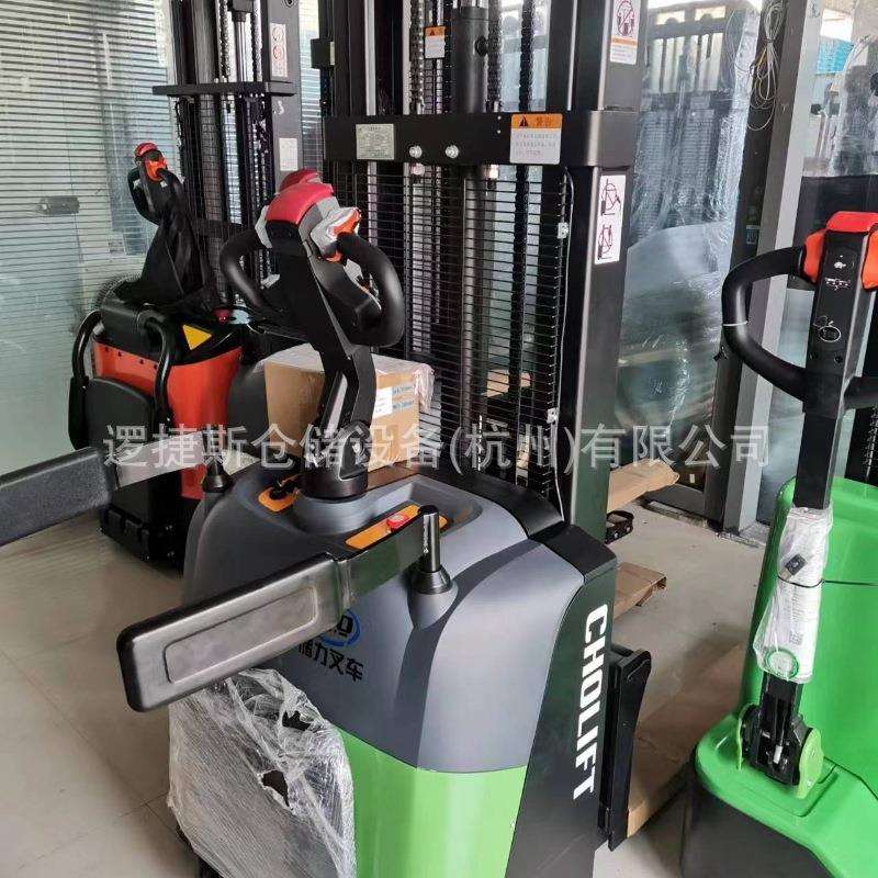储力1.5吨站驾式电动堆高车踏板式电瓶堆垛车升高举升叉车托盘车
