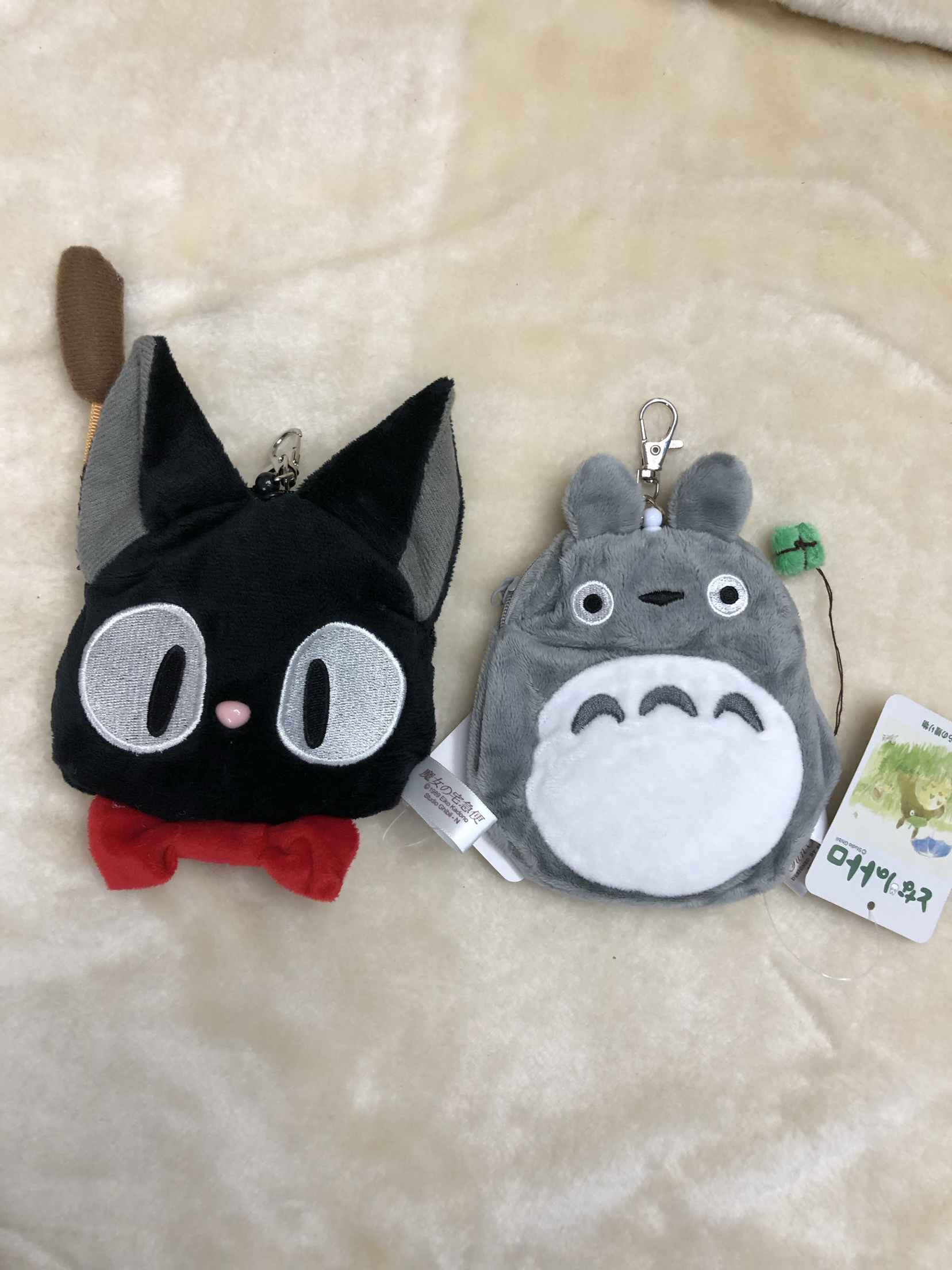 日单黑猫豆豆龙拉伸公交卡包零钱包毛绒公仔散纸包黑猫瑕疵慎拍