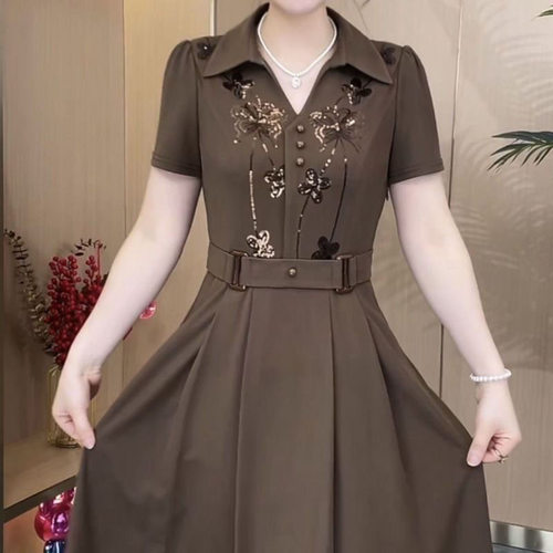 妈妈polo领遮肉显瘦中长款裙子