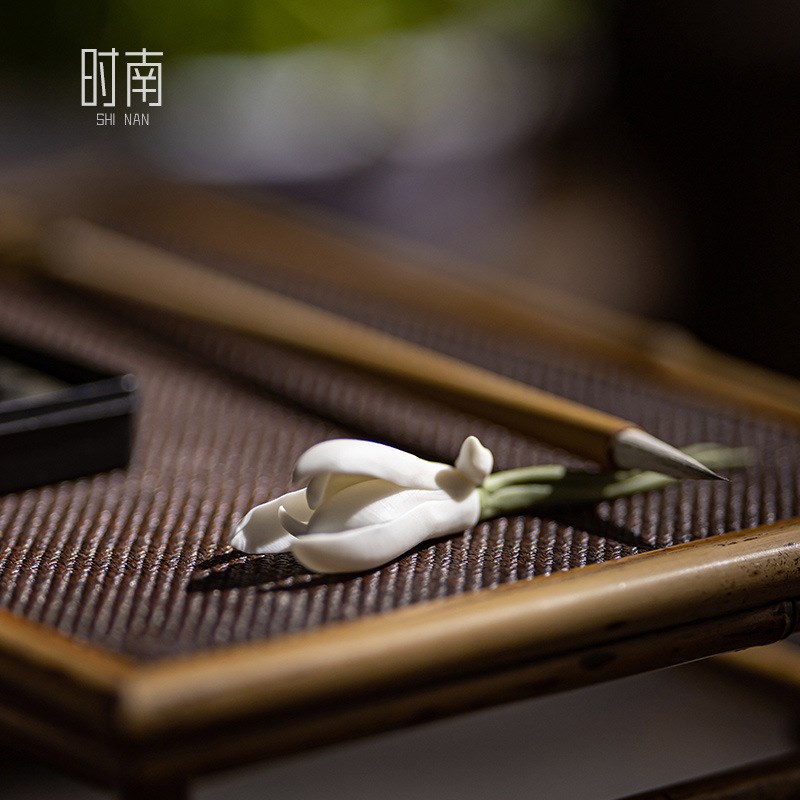 速发陶瓷玉工花小摆件纯手兰捏花搁笔架陶工手瓷花朵茶宠茶室饰品