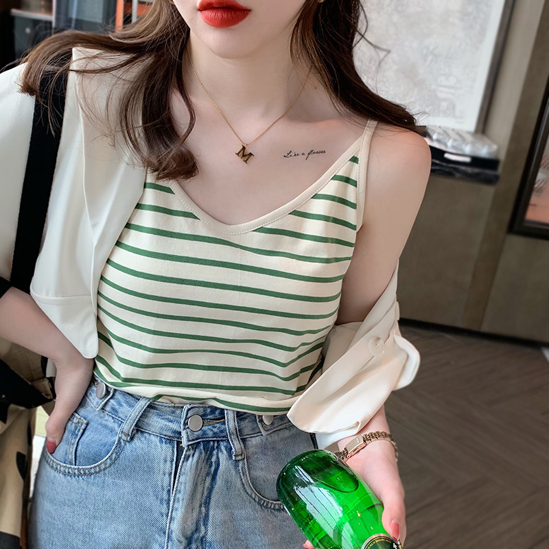 速发小吊带夏外穿上搭纯棉条绿背心设计感小众宽松纹色v领打底内