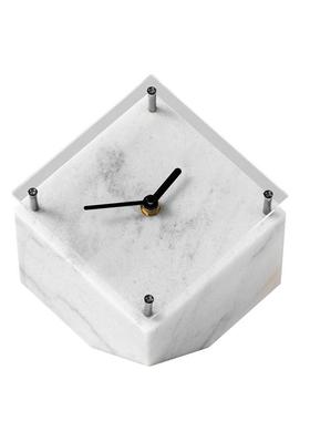 现代轻奢大理石时钟办公室装饰品摆件高级感小众客厅酒柜高档摆设