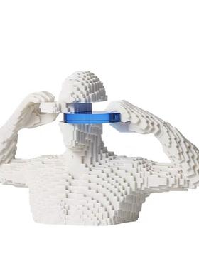 现代积木蒙面人雕塑摆件意式抽象样板房玄关酒柜书架创意家居装饰