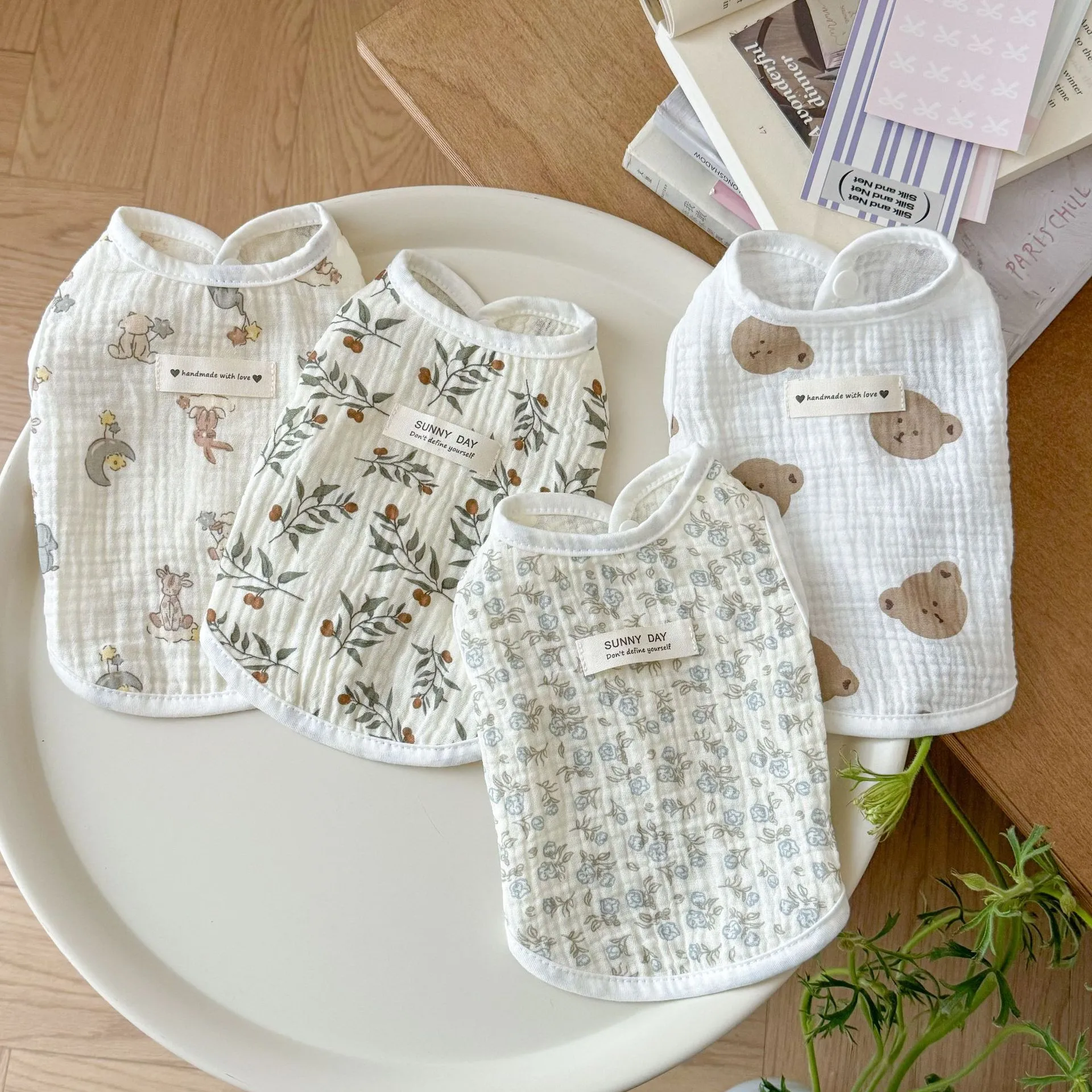 夏季纯棉猫咪衣服无袖开衫纱布可爱马甲狗狗防晒背心薄款防掉毛
