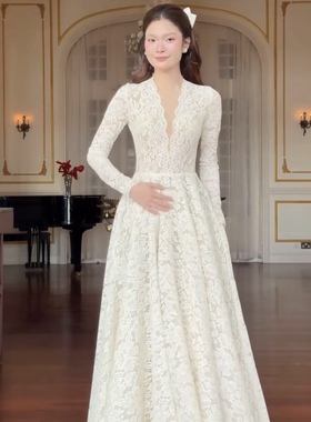 越南小众品牌SoVintage蕾丝长袖V领连衣裙优雅气质高级感长款礼服