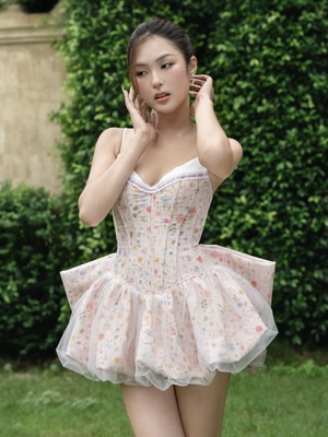 越南正品代购LANECI吊带鱼骨蝴蝶结碎花网纱拼接花苞裙甜美辣妹