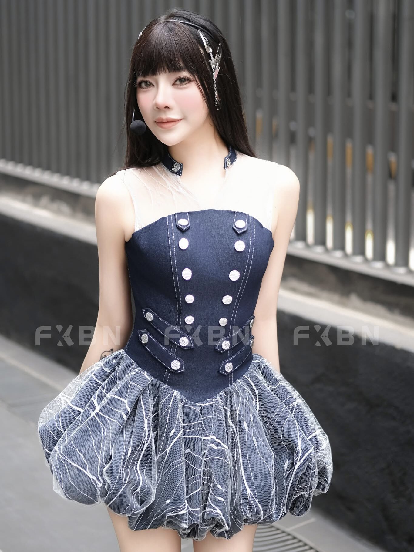 越南代购Flexy修身拼接收腰花苞裙性感洋气辣妹连衣裙