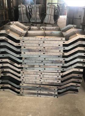 防撞钢模具墙水28382泥浇灌钢模板建土筑高速凝公路混防钢制模板